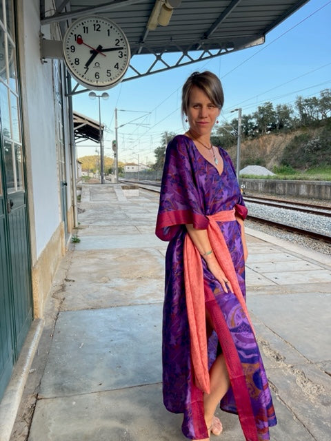 jeya dai, ohmat, sari, ethical fashion, sustainable fashion, debbie , bhakti retreat, yoga, india, portugal, ethial brand pre-loved
