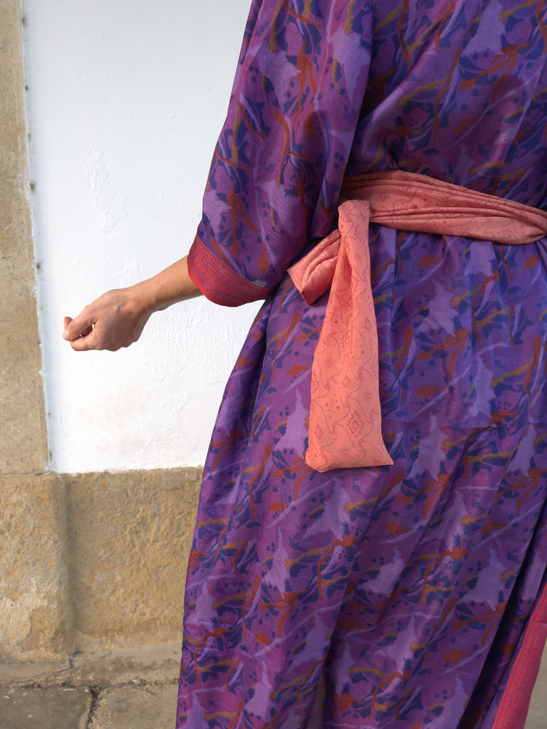 jeya dai, ohmat, sari, ethical fashion, sustainable fashion, debbie , bhakti retreat, yoga, india, portugal, ethial brand, pre-loved